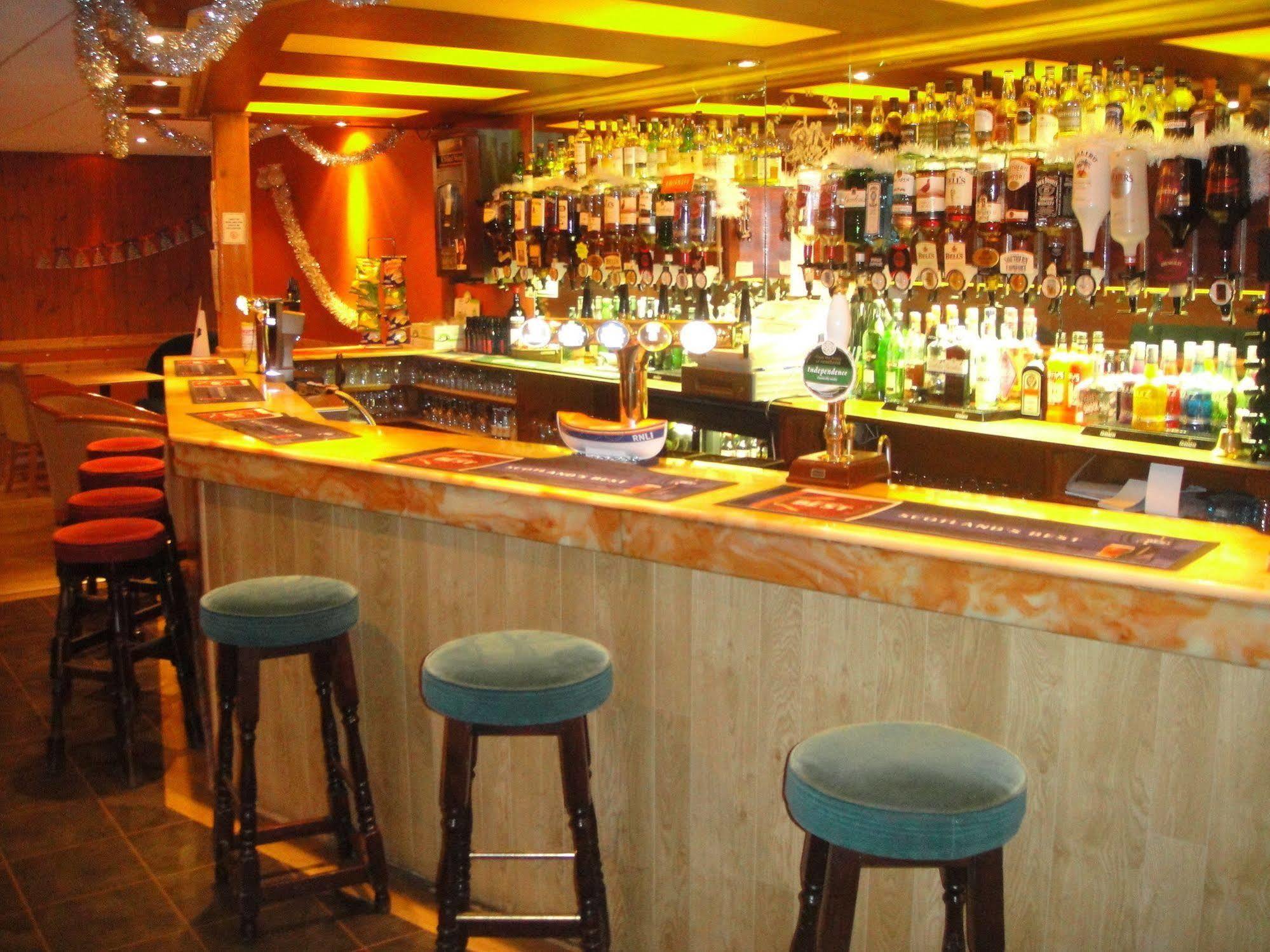 The Royal Hotel Blairgowrie and Rattray Extérieur photo